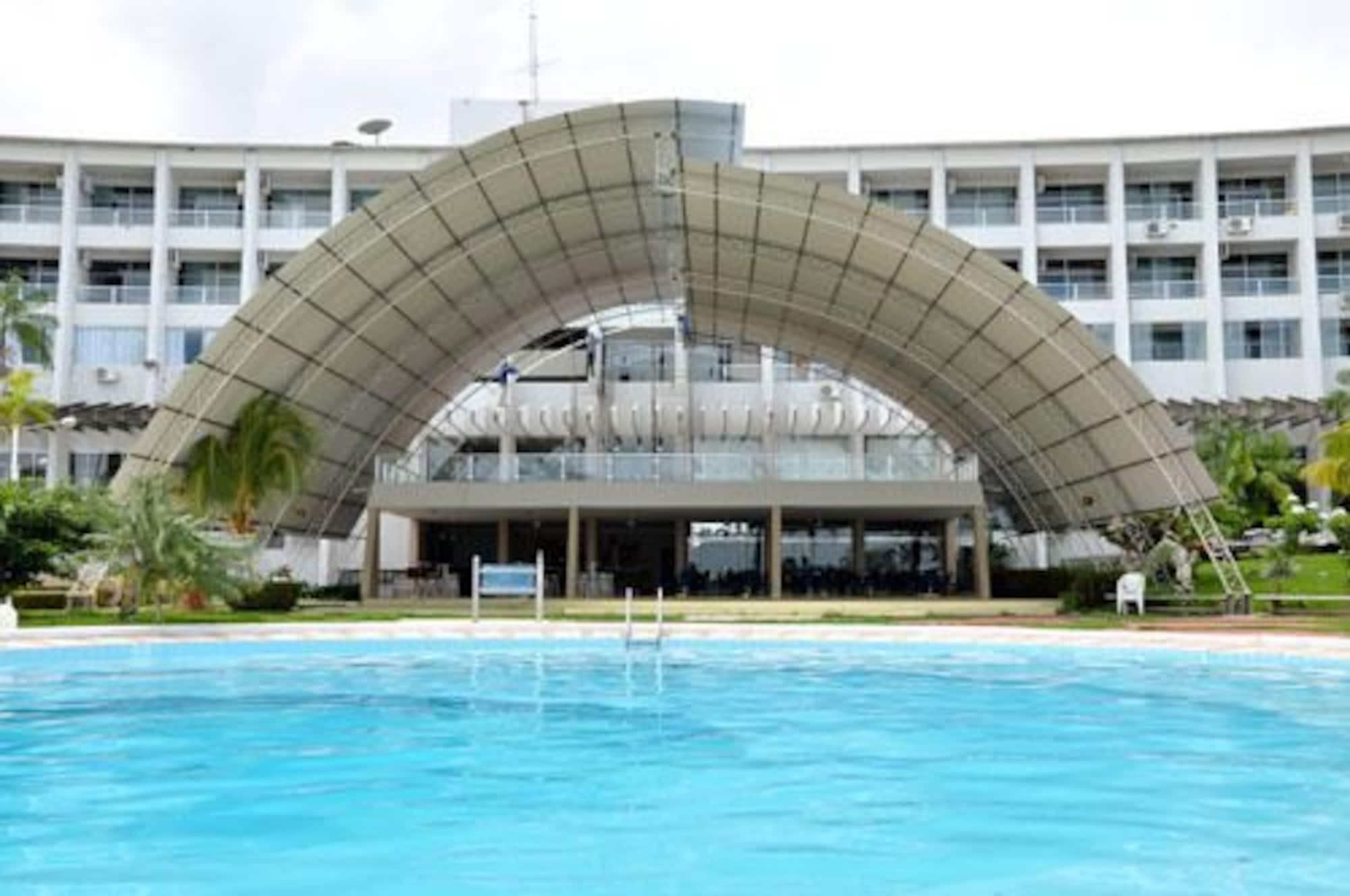 Barrudada Tropical Hotel Santarem Bagian luar foto